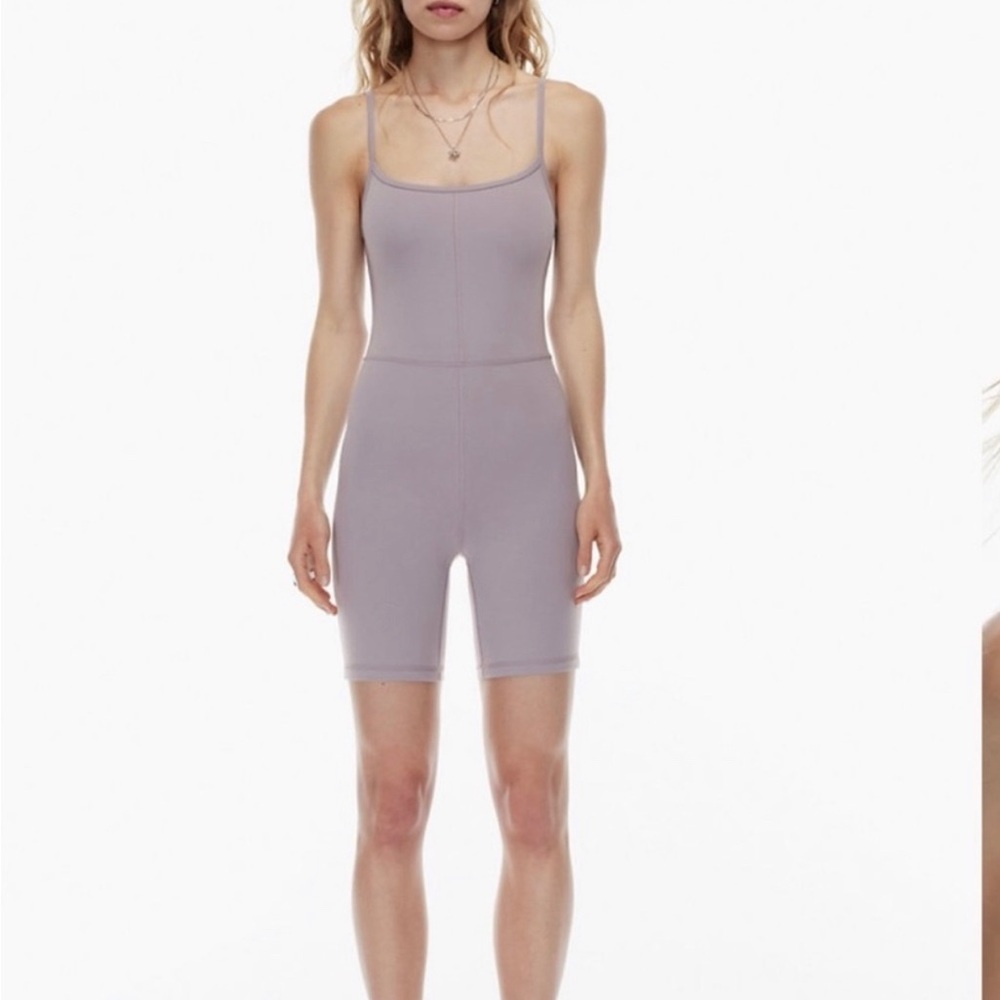 Like New Aritzia Wilfred Free 5” Divinity Romper Purple Slate